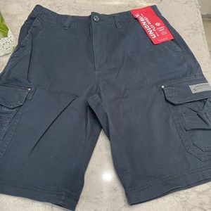 Brand new mens Union Bay shorts. Navy blue